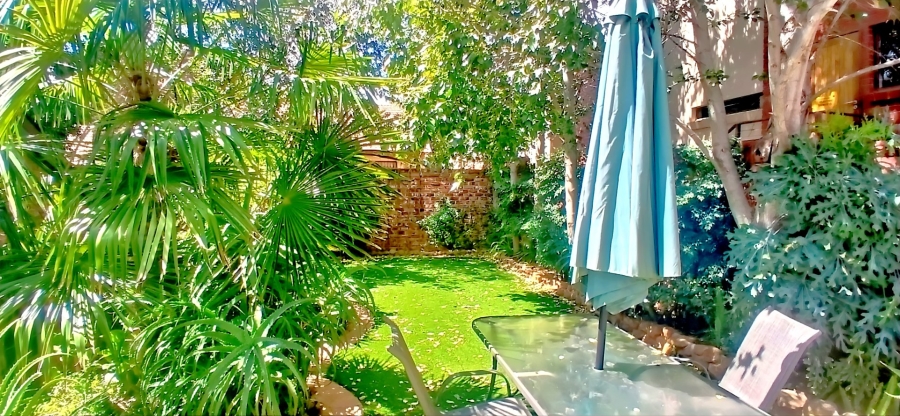 5 Bedroom Property for Sale in Langenhovenpark Free State